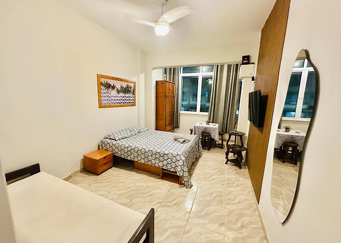 Ocean Post 4 Copacabana - Apartamento Completo No Melhor Ponto De Copacabana , A 200M Da Praia E 350M Do Metro