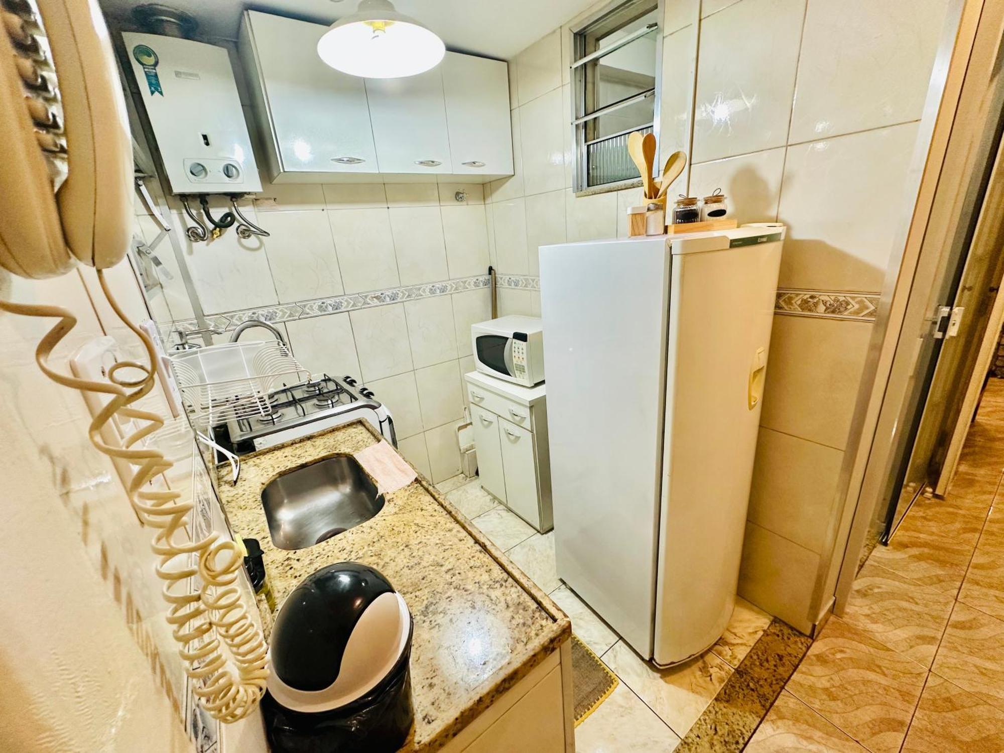 Apartamento Ocean Post 4 Copacabana - Completo No Ponto De Copacabana , A 200m Da E 350m Do Metro
