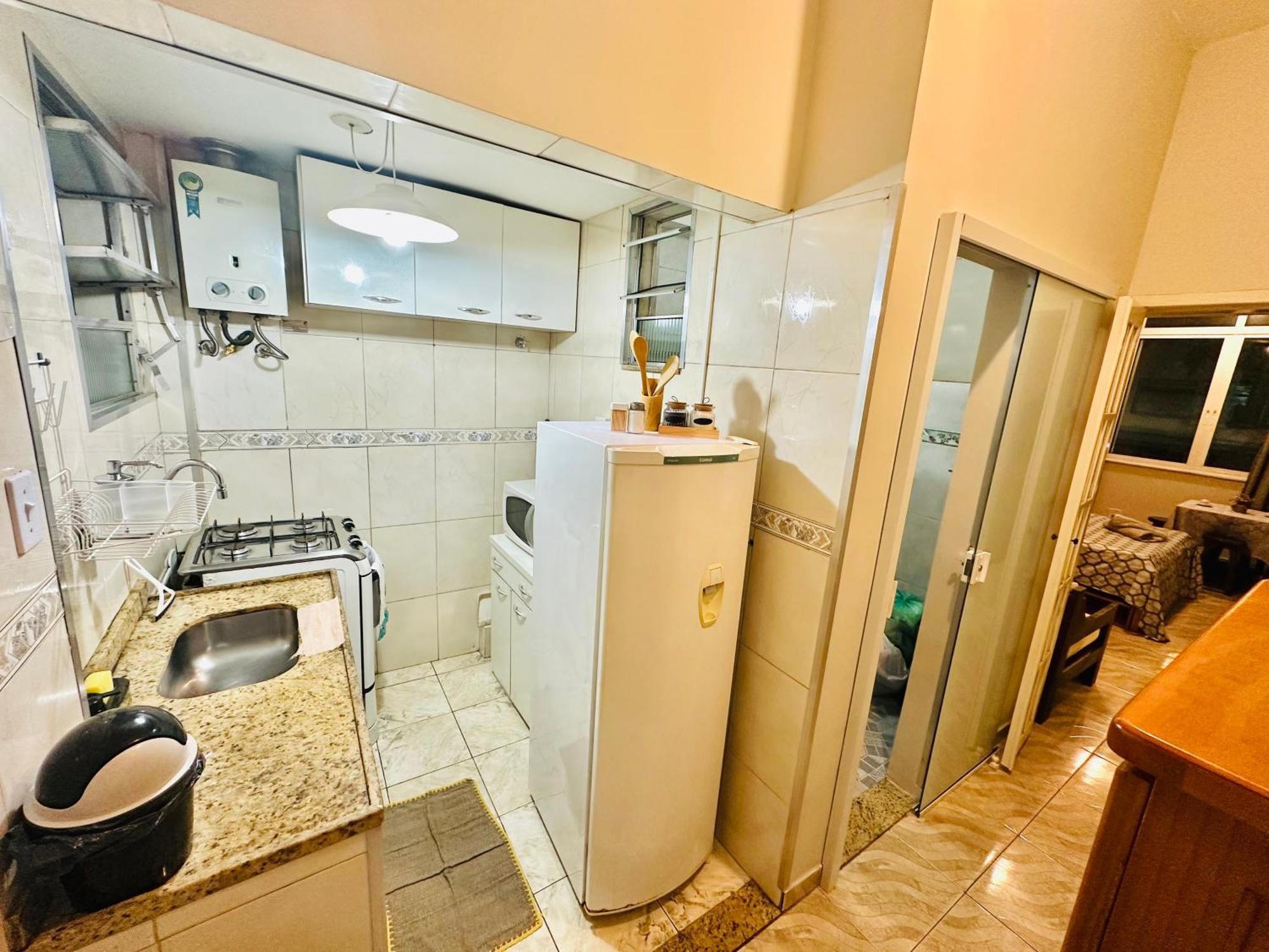 Ocean Post 4 Copacabana - Completo No Ponto De Copacabana , A 200m Da E 350m Do Metro Apartamento *